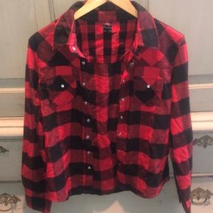 FLANNEL BUTTON UP SHIRT
